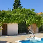 Meneou Seaside Mansion 7 *