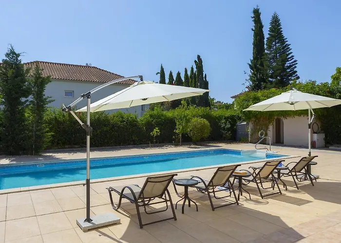 Meneou Seaside Mansion 7 Larnaca