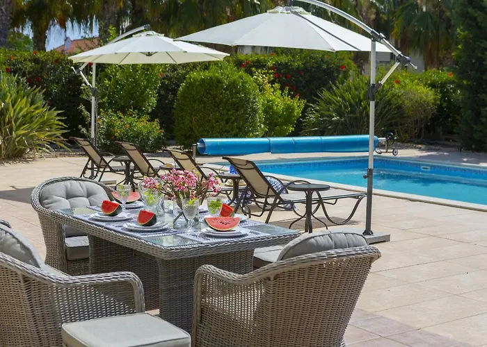 Meneou Seaside Mansion 7 Willa *