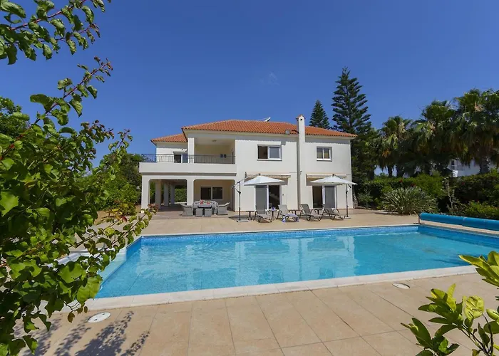 Βίλα Meneou Seaside Mansion 7 *