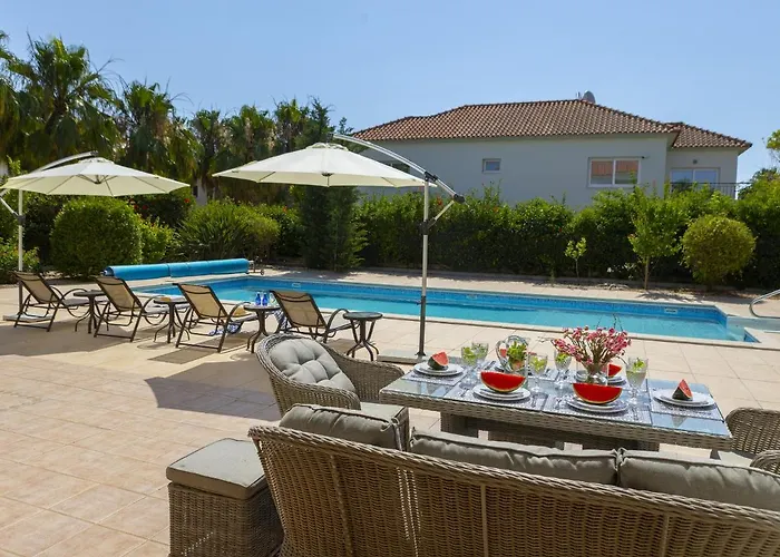 Meneou Seaside Mansion 7 Βίλα Λάρνακα